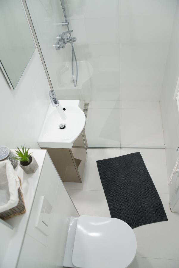 סראייבו Bright & Stylish Studio Home, Superbly Located מראה חיצוני תמונה